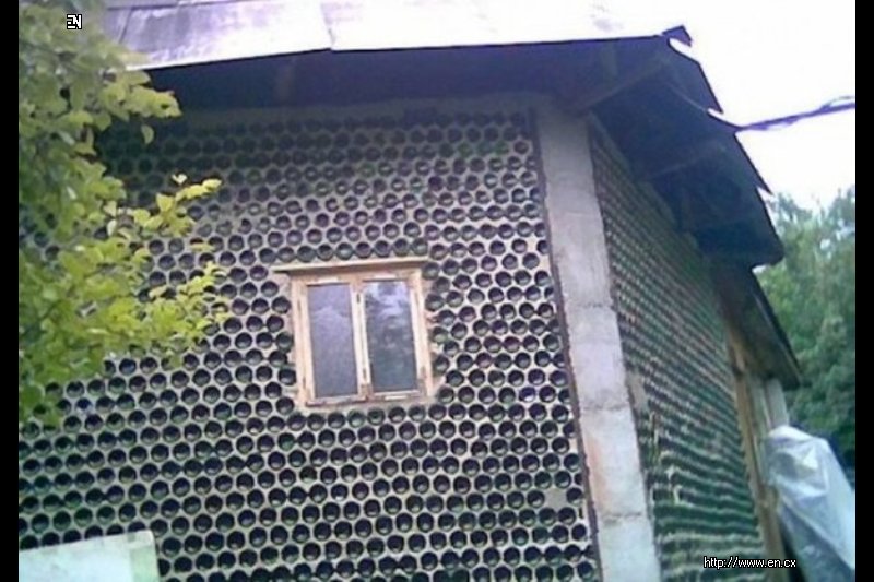 Домики из бутылок пластиковых фото Домики из бутылок пластиковых фото
