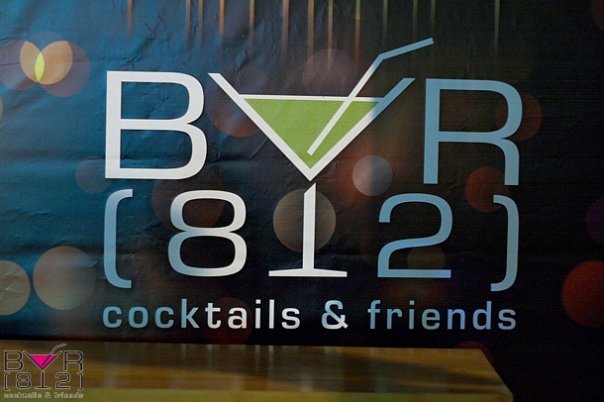 bar 812.jpg